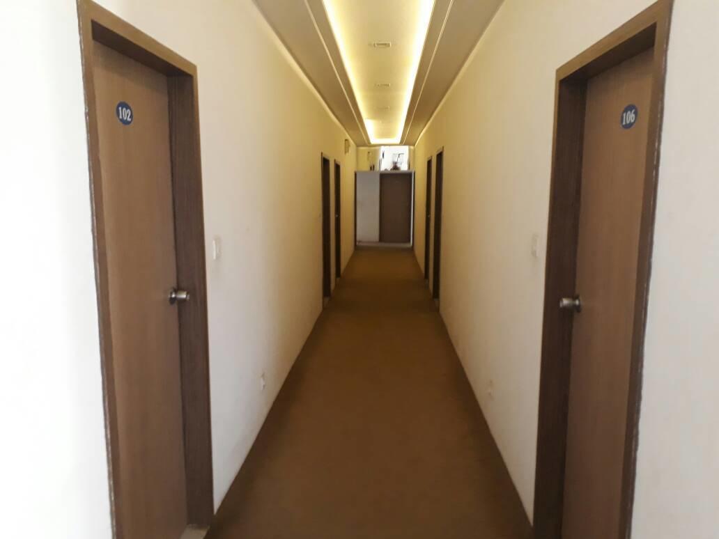 Stay Guru Usha Residency Bhuj Eksteriør bilde